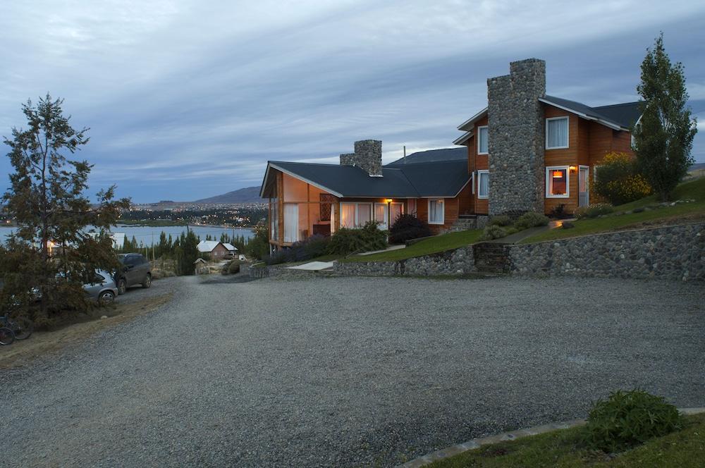 Blanca Patagonia Hosteria Boutique Y Cabanas Эль-Калафате Экстерьер фото